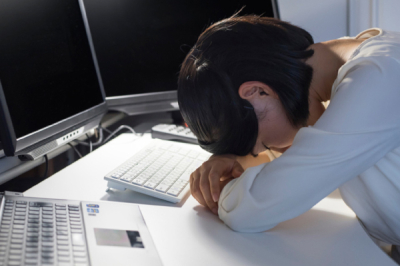 Don’t Let Hard Work Cost Your Life: The Hidden Stroke Risk for Young People and Your Guide to Vascular Self-Care