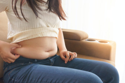 Gaining Weight Just by Drinking Water? TCM Reveals: It's Not Fat, It's Dampness!